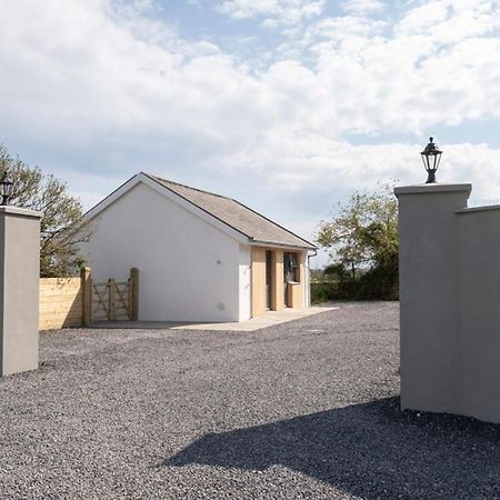 Church Farmhouse - Castle View Castletown Exterior foto